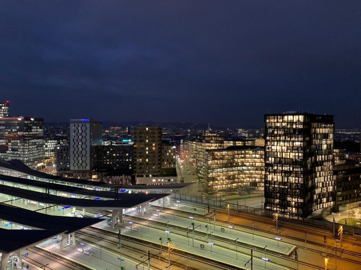 Central Station Loft - Amazing View In City Center - Jupihome Vienna Exterior photo